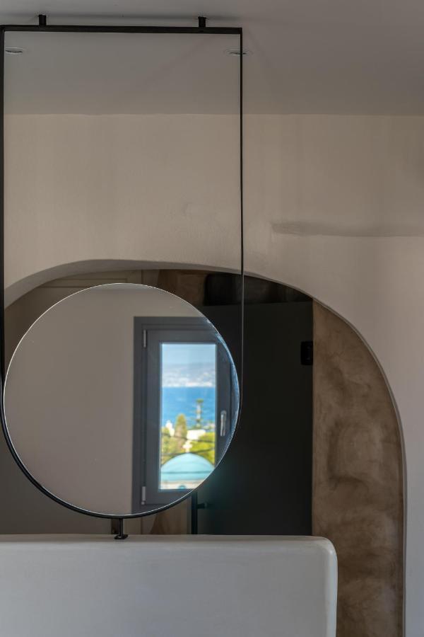 Enalios Sunset Suites Naxos City Bagian luar foto