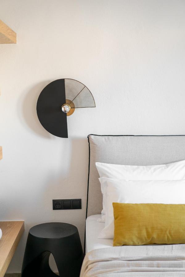 Enalios Sunset Suites Naxos City Bagian luar foto